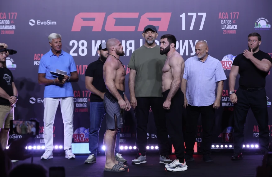 Резников выиграл свой бой на турнире АСА 177 (видео) Резников выиграл свой бой на турнире АСА 177 (видео)