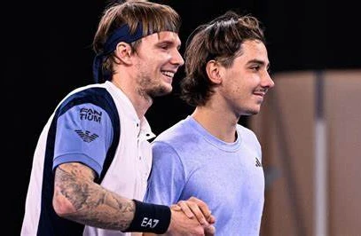 Три казахстанских теннисиста примут участие в парном турнире Australian Open-2025 Три казахстанских теннисиста примут участие в парном турнире Australian Open-2025