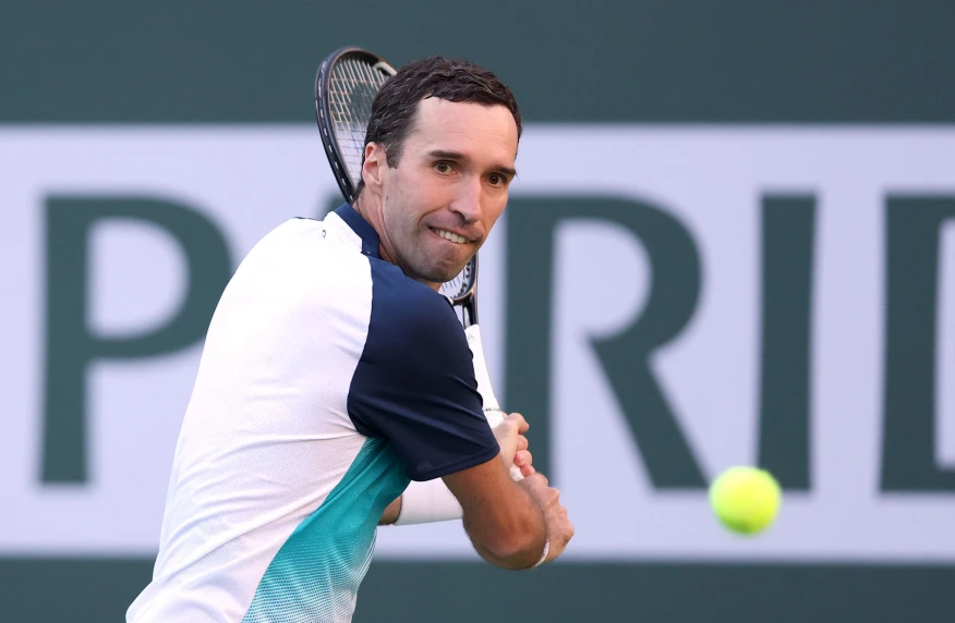Михаил Кукушкин вышел в полуфинал квалификации US Open Михаил Кукушкин вышел в полуфинал квалификации US Open