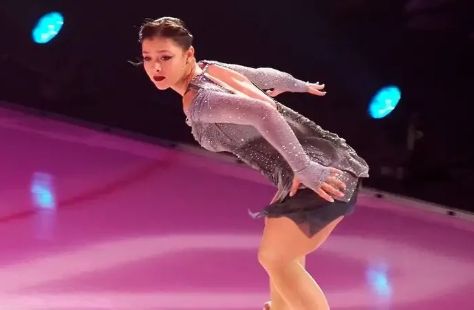 Софья Самоделкина впервые стала чемпионкой Казахстана по фигурному катанию Софья Самоделкина впервые стала чемпионкой Казахстана по фигурному катанию