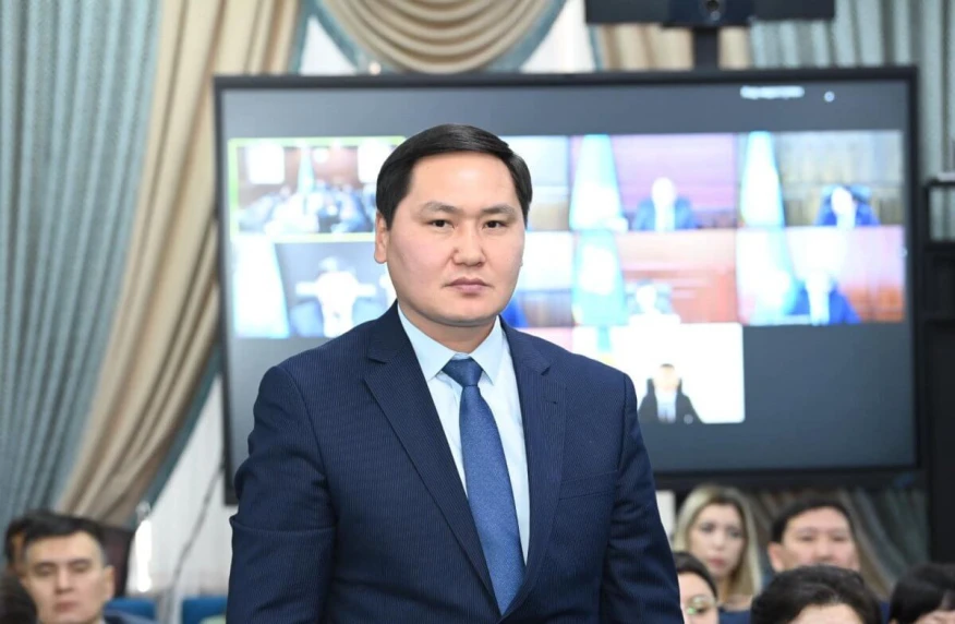 Бахтияр Артаев: За 2-3 года планируем повысить уровень мастерства наших футболистов Бахтияр Артаев: За 2-3 года планируем повысить уровень мастерства наших футболистов