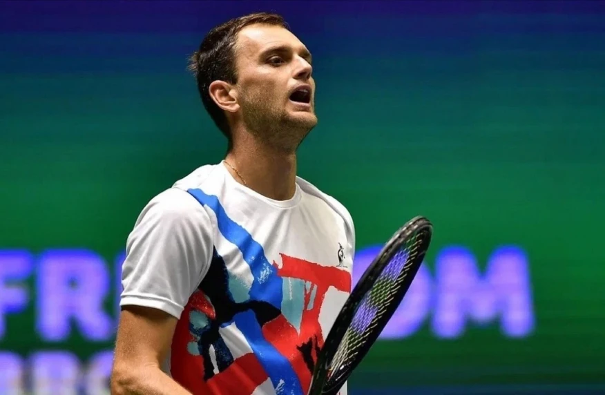 Александр Недовесов проиграл в первом круге парного турнира ATP в Аделаиде Александр Недовесов проиграл в первом круге парного турнира ATP в Аделаиде