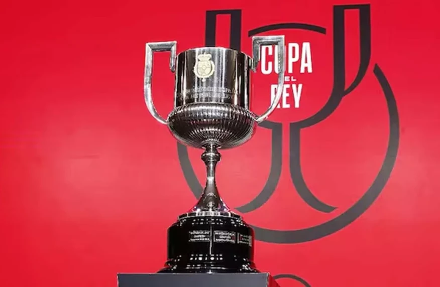 «Класико» в финале? Состоялась жеребьевка полуфиналов Кубка Испании 24-25 «Класико» в финале? Состоялась жеребьевка полуфиналов Кубка Испании 24-25