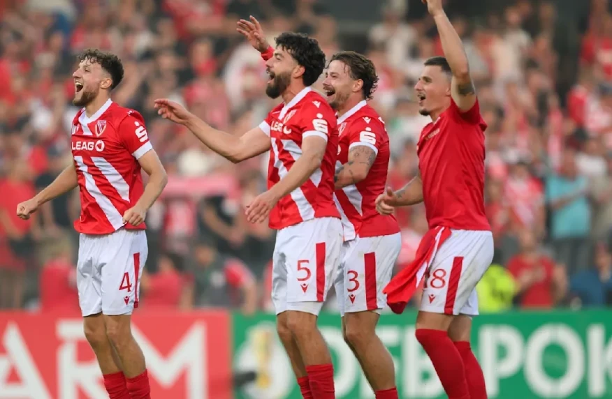 «Энерги Котбус» үшінші лиганың көшбасшысы бола тұра, сенсация жасай ала ма? «РБ Лейпциг» — «Энерги Котбус» матчының тікелей эфирі «Энерги Котбус» үшінші лиганың көшбасшысы бола тұра, сенсация жасай ала ма? «РБ Лейпциг» — «Энерги Котбус» матчының тікелей эфирі