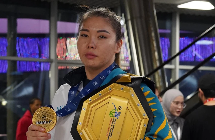 Мольдир Аширбекова – первая в истории Казахстана чемпионка по ММА Мольдир Аширбекова – первая в истории Казахстана чемпионка по ММА