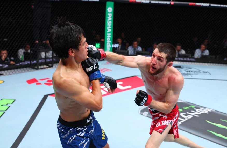 Азат Максум потерпел второе поражение в UFC Азат Максум потерпел второе поражение в UFC