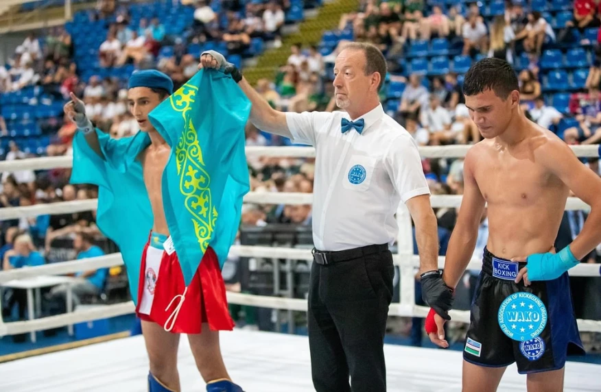 20 золотых медалей выиграли казахстанские кикбоксеры на чемпионате мира в Венгрии 20 золотых медалей выиграли казахстанские кикбоксеры на чемпионате мира в Венгрии