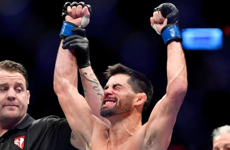 Бывший чемпион UFC уходит из MMA Бывший чемпион UFC уходит из MMA