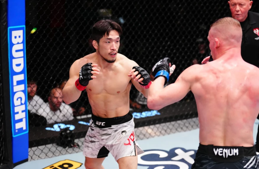 Бывший чемпион NAIZA дебютировал с победы в UFC Бывший чемпион NAIZA дебютировал с победы в UFC