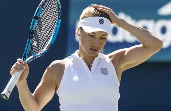 Юлия Путинцева проиграла в четвертьфинале турнира WTA в Китае Юлия Путинцева проиграла в четвертьфинале турнира WTA в Китае