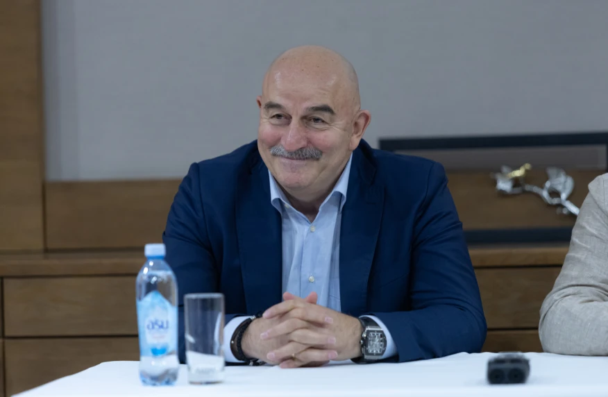 Станислав Черчесов: Омоложения ради омоложения не будет Станислав Черчесов: Омоложения ради омоложения не будет