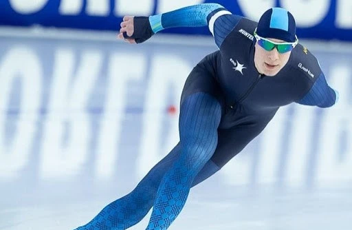 Казахстанец Щиголев выиграл чемпионат четырех континентов Казахстанец Щиголев выиграл чемпионат четырех континентов