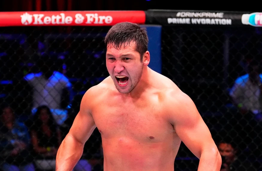 Нурбек Карабала про бой Нургожая в UFC: Скучно точно не будет Нурбек Карабала про бой Нургожая в UFC: Скучно точно не будет