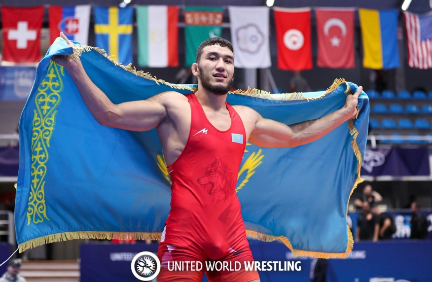 Ризабек Айтмұхан әлем чемпионы атанғаннан кейін пікір білдірді: Қазақ елін әлі де қуантамын Ризабек Айтмұхан әлем чемпионы атанғаннан кейін пікір білдірді: Қазақ елін әлі де қуантамын