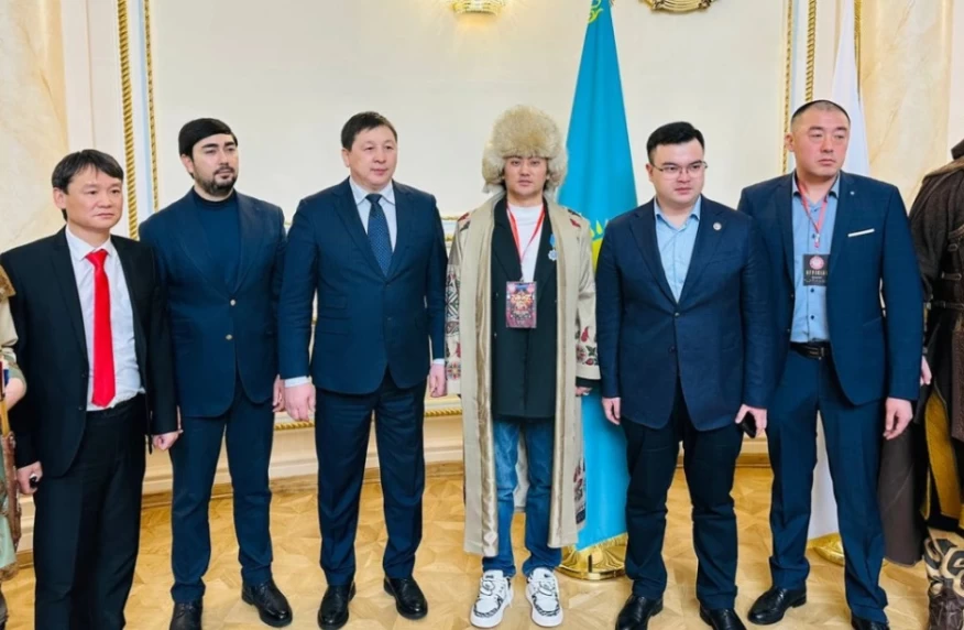 ММА JCK тұжырымының президенті Янг Ю Алматыда ММА JCK тұжырымының президенті Янг Ю Алматыда