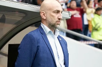 «Бесхозная сборная». Адиев отреагировал на слова Черчесова «Бесхозная сборная». Адиев отреагировал на слова Черчесова