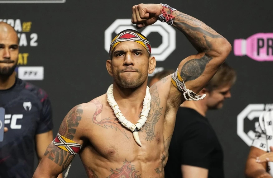 UFC-дің бразилиялық чемпионы рекорд қойды UFC-дің бразилиялық чемпионы рекорд қойды