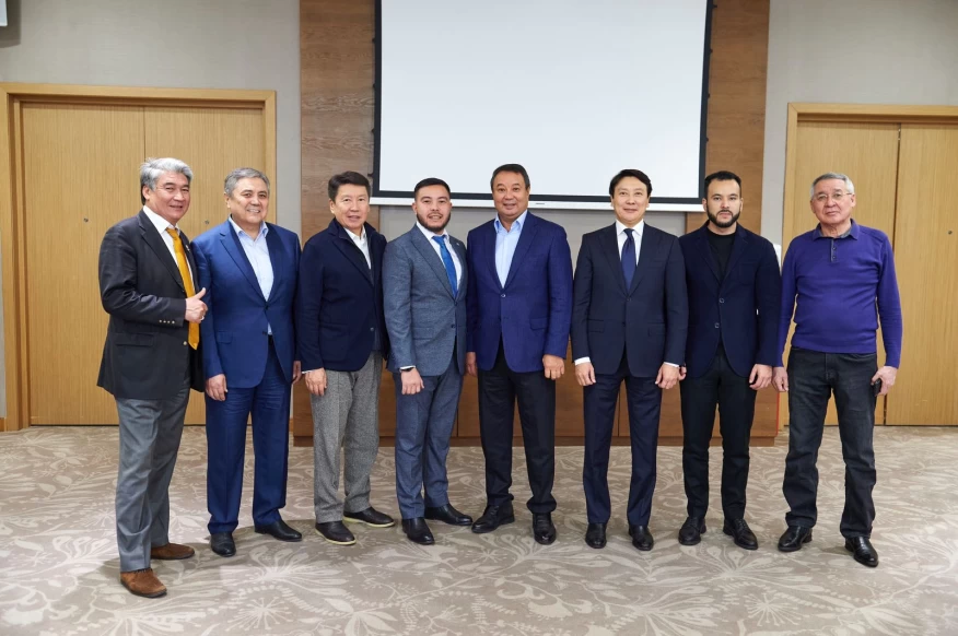Рақымжан Ерденбеков Қазақстан кәсіпқой бокс федерациясының президенті болып сайланды Рақымжан Ерденбеков Қазақстан кәсіпқой бокс федерациясының президенті болып сайланды