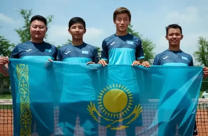 Сборная Казахстана разгромила команду Австралии и пробилась на Чемпионат мира среди юниоров Сборная Казахстана разгромила команду Австралии и пробилась на Чемпионат мира среди юниоров