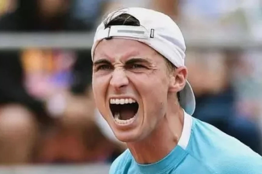 Казахстанец Скатов первым стартовал в Australian Open Казахстанец Скатов первым стартовал в Australian Open