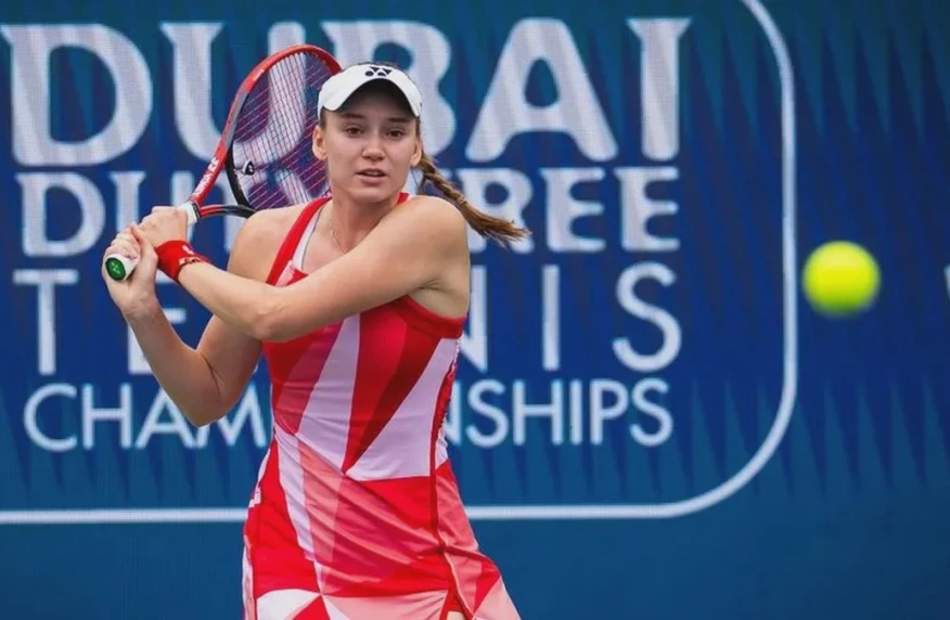 Елена Рыбакина вышла в четвертьфинал WTA 1000 в Дубае Елена Рыбакина вышла в четвертьфинал WTA 1000 в Дубае