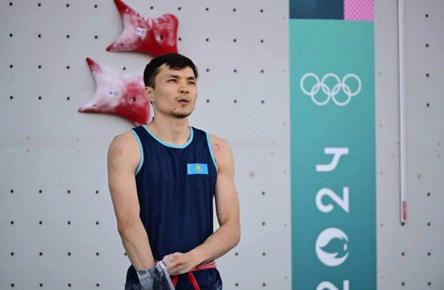 Спорттық құзға өрмелеуші Әмір Маймұратов Парижде рекорд орнатты Спорттық құзға өрмелеуші Әмір Маймұратов Парижде рекорд орнатты