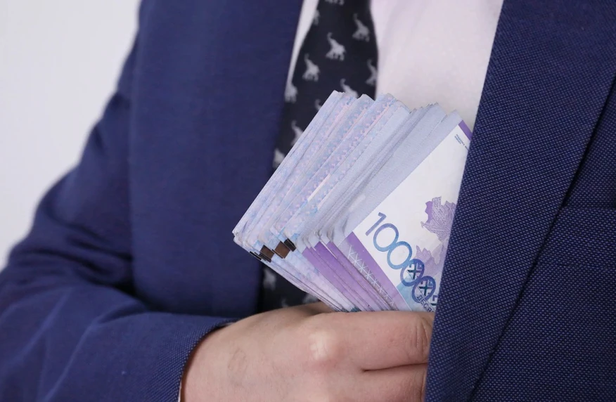 Тренера по шорт-треку из Костанайской области обвиняют в хищении 6 млн тенге Тренера по шорт-треку из Костанайской области обвиняют в хищении 6 млн тенге