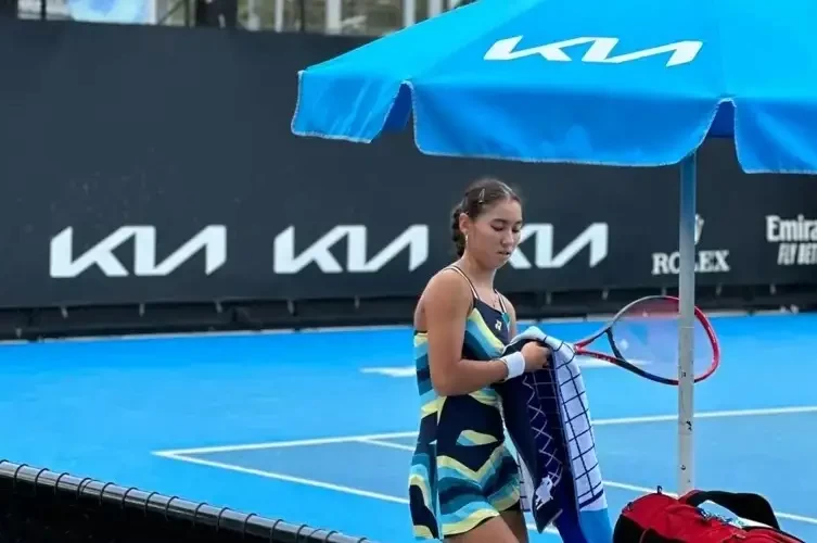 Australian Open: Асылжан Арыстанбекова жасөспірімдер арасында ширек финалға шықты Australian Open: Асылжан Арыстанбекова жасөспірімдер арасында ширек финалға шықты
