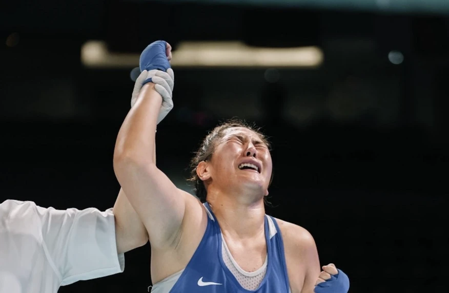 Қазақстан бокстан қыздар арасындағы Азия чемпионатында алтын медаль жеңіп алды Қазақстан бокстан қыздар арасындағы Азия чемпионатында алтын медаль жеңіп алды