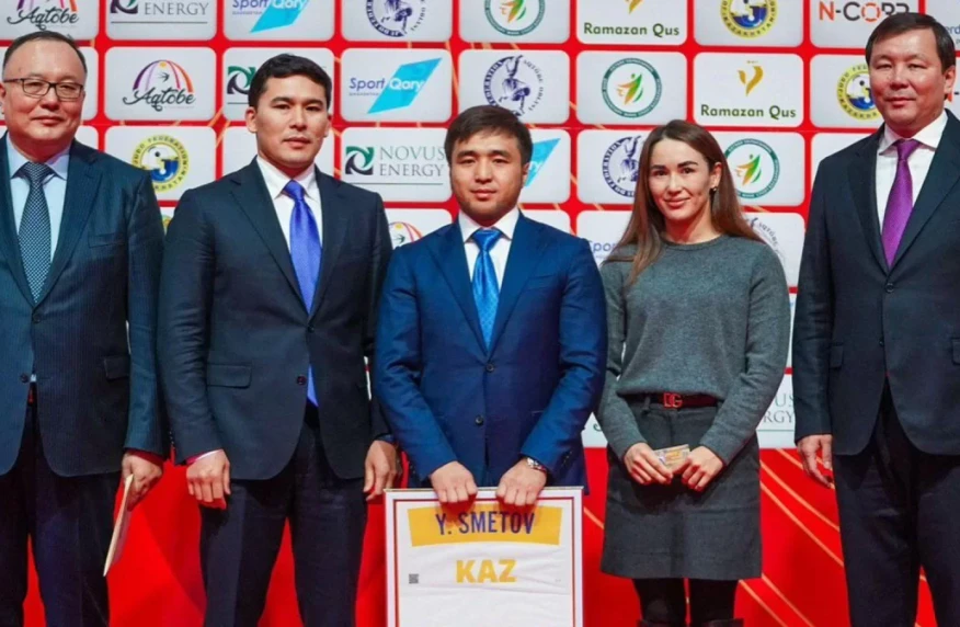 Әбиба Әбужақынова Қазақстанның Еңбек сіңірген спорт шебері атағын алды Әбиба Әбужақынова Қазақстанның Еңбек сіңірген спорт шебері атағын алды