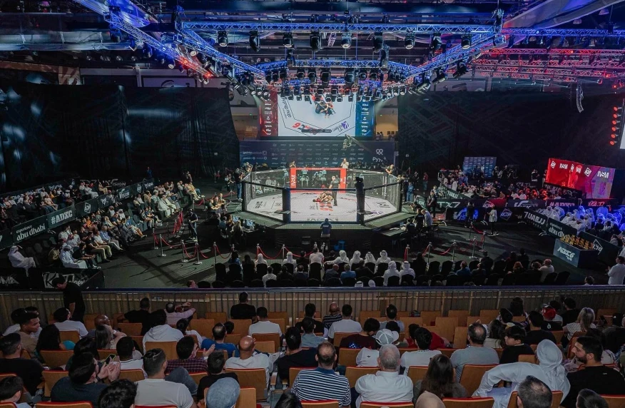 Қайрат Ахметов Bellator чемпионына есе жіберді Қайрат Ахметов Bellator чемпионына есе жіберді