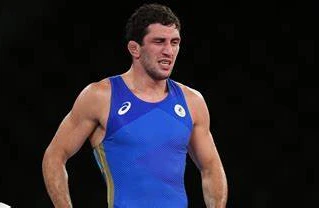 Сидаков вернет корону? Где и во сколько смотреть второй день финалов Чемпионата Европы по борьбе Сидаков вернет корону? Где и во сколько смотреть второй день финалов Чемпионата Европы по борьбе
