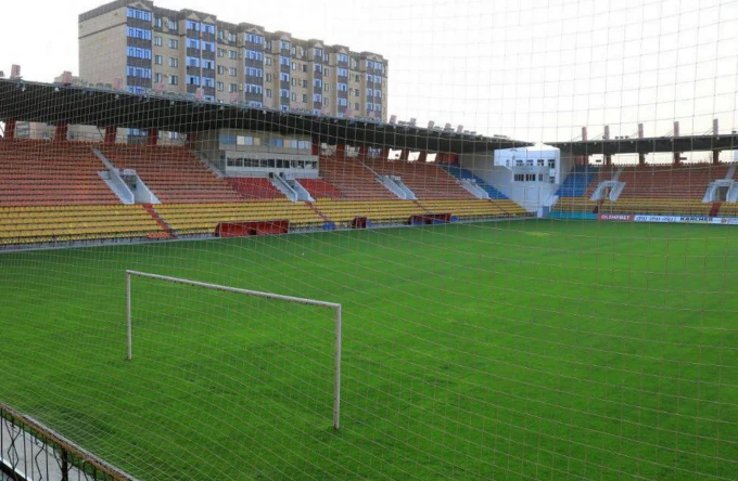 Главный агроном «Кайрата» проверил качество газона в Актобе Главный агроном «Кайрата» проверил качество газона в Актобе