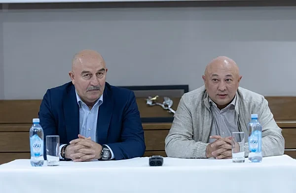 Адлет Барменкулов: Знаем, что игроки тепло относятся к Черчесову Адлет Барменкулов: Знаем, что игроки тепло относятся к Черчесову