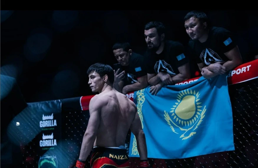 Чемпион NAIZA подписал контракт с менеджерами Рахмонова Чемпион NAIZA подписал контракт с менеджерами Рахмонова