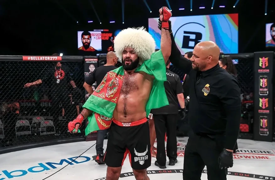 Ягшимурадов ярко дебютировал в PFL (видео) Ягшимурадов ярко дебютировал в PFL (видео)