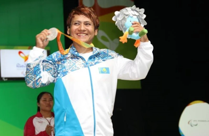 Раушан Қойшыбаева парапауэрлифтингтен әлем чемпионы атанды Раушан Қойшыбаева парапауэрлифтингтен әлем чемпионы атанды