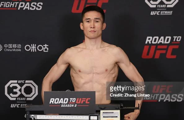 Этнический казах из Китая проведет второй бой в шоу Road To UFC Этнический казах из Китая проведет второй бой в шоу Road To UFC