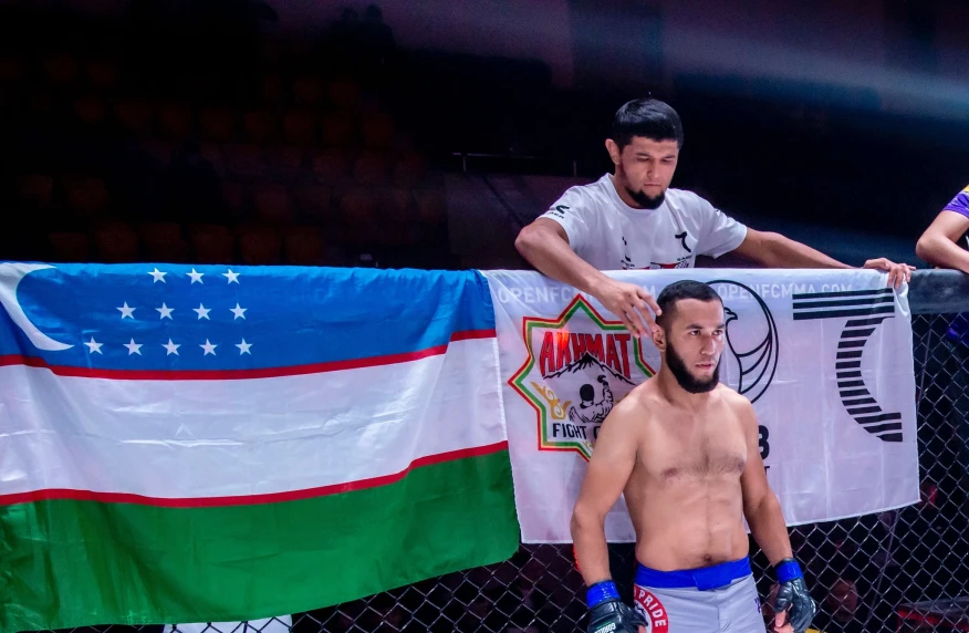 Бывший боец NAIZA подписан в UFC Бывший боец NAIZA подписан в UFC