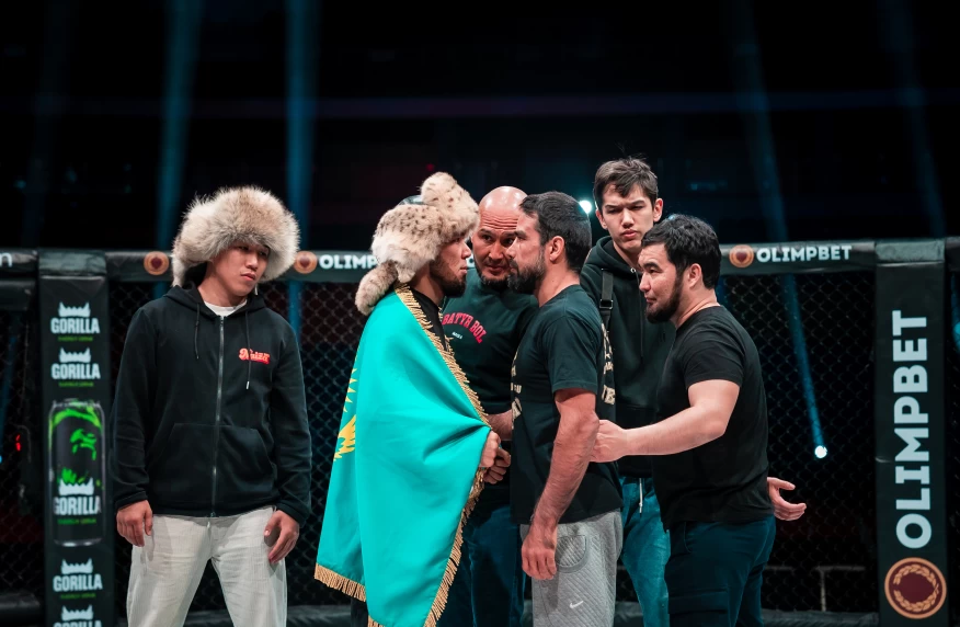 Шертаев выиграл спарринг-партнера экс-чемпиона UFC Оливейры (видео) Шертаев выиграл спарринг-партнера экс-чемпиона UFC Оливейры (видео)