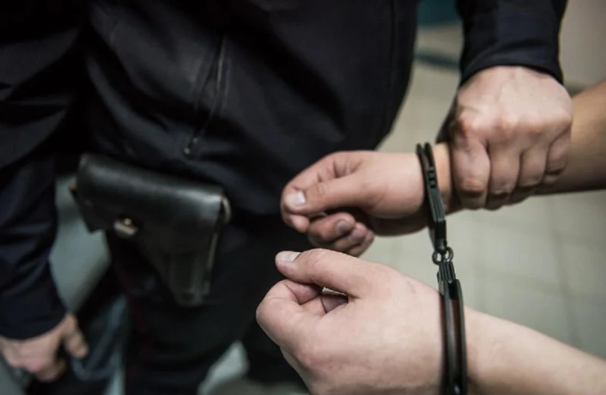 18 жастағы футболшыға адам өлтірді деген айып тағылды 18 жастағы футболшыға адам өлтірді деген айып тағылды