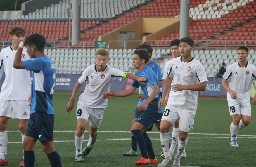 «Тараз» завоевал бронзовые медали QJ League после победы над «Шахтером» (ВИДЕО) «Тараз» завоевал бронзовые медали QJ League после победы над «Шахтером» (ВИДЕО)