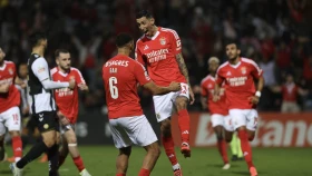 «Бенфика» гонится за лидирующим «Спортингом». Где смотреть «Бенфика» – «Насьонал»?