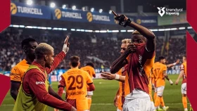 Осимхеннің голдары «Галатасарайға» жеңіс әкелді (видео)