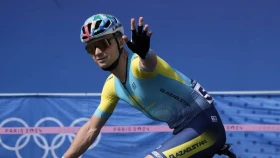 Лидер сборной Казахстана сменил команду и страну после Олимпиады