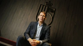 У соперника сборной Казахстана по отбору на ЧМ сменился главный тренер