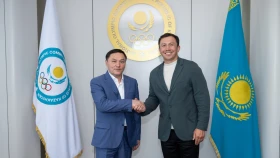 ҰОК президенті мен туризм және спорт министрі кездесті