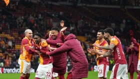 «Галатасарай» «Кайсериспорды» сенімді түрде ойсырата жеңді (видео)