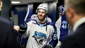 Барыс расторг контракт с иностранным нападающим