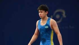 Қазақстандық ауыр атлет Азия рекордын жаңартып, жасөспірімдер Азиадасында жеңімпаз атанды